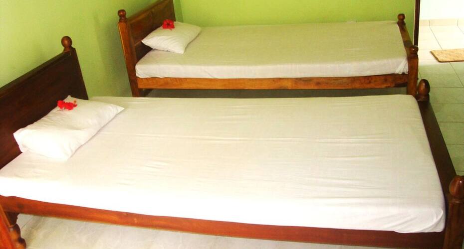 Sri Lakshmi Deluxe Lodge, Chamarajanagar 1